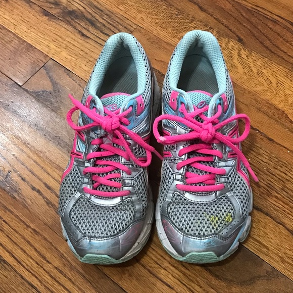 ASICS Duomax GT-1000 Running Athletic Tennis Shoes
Ladies Size 7.5
Used Conditio - Picture 3 of 12